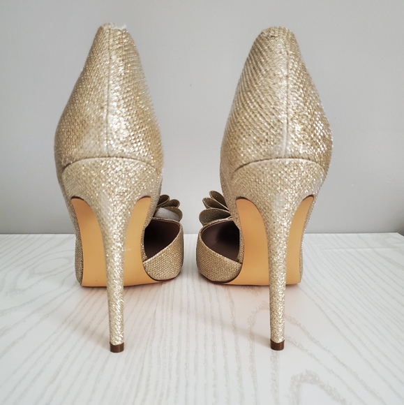 Back in stock! Betsey Johnson Prince pumps NIB - Picture 2 of 6